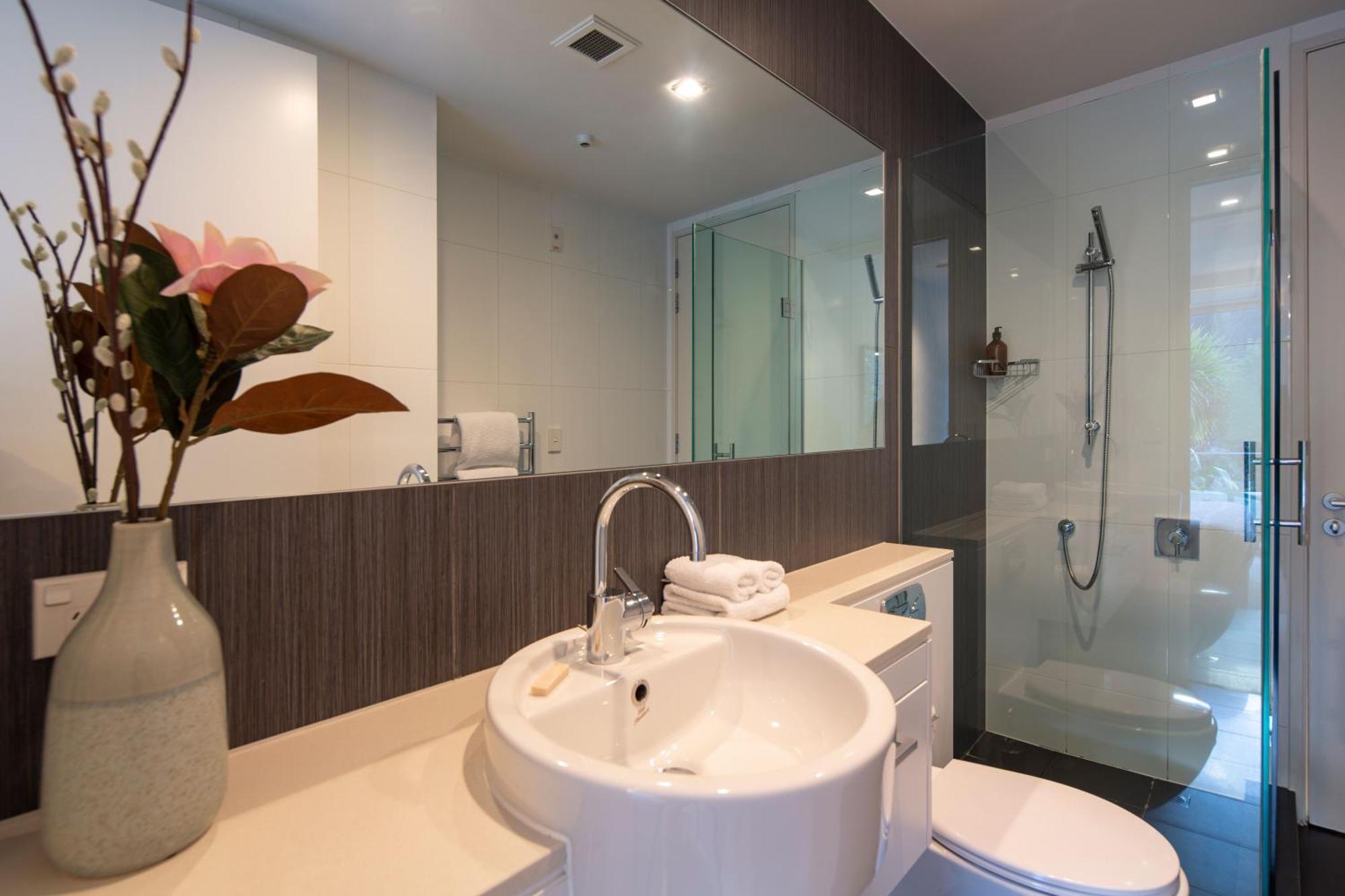 Kent Street Apartments - Element Escapes Квинстаун Экстерьер фото